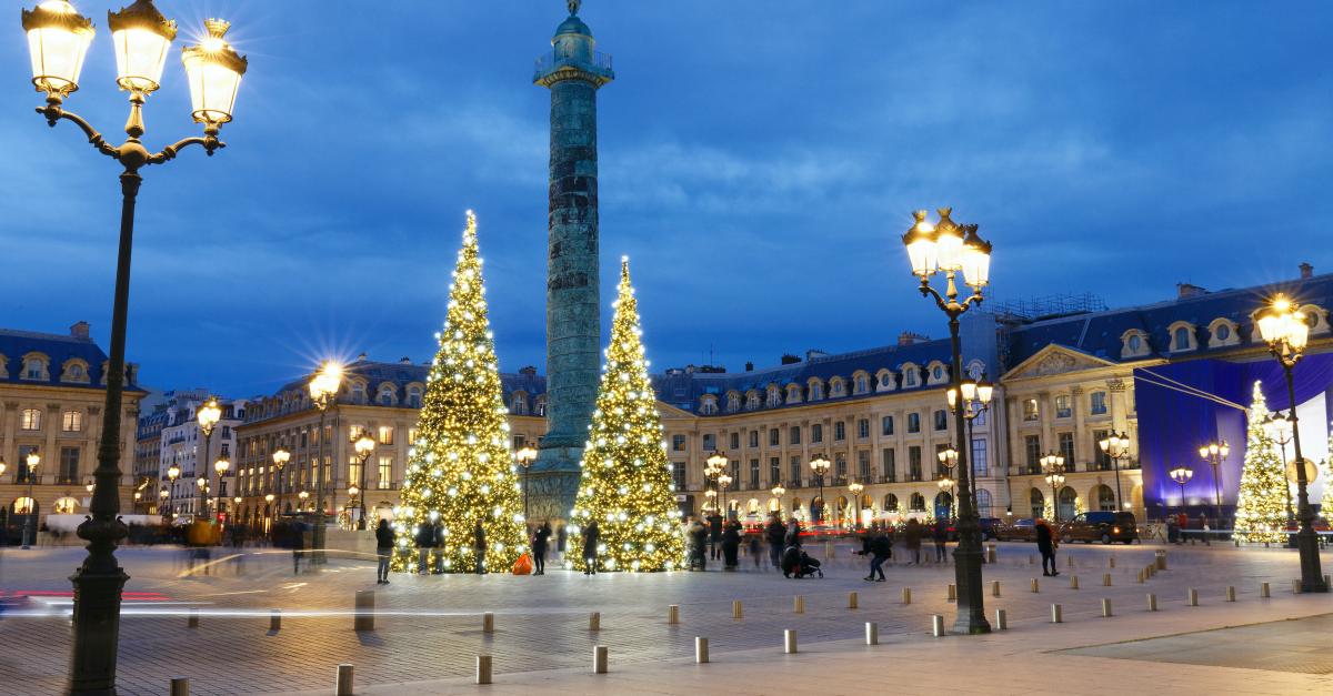 How to See Christmas at Paris Le Bon Marché Rive Gauche
